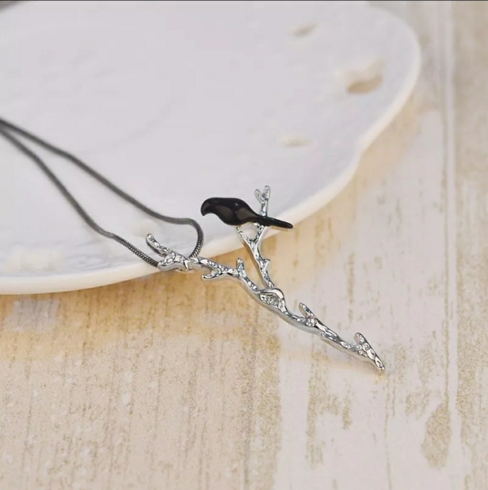 Black Bird & Y Branch Pendent Necklace Silver-NWOT